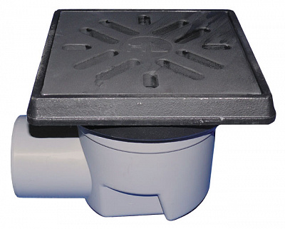 Дворовый трап горизонтальный HL серии Perfekt DN110 горизонтальный 260х260мм/226х226мм чугун с водяным затвором.