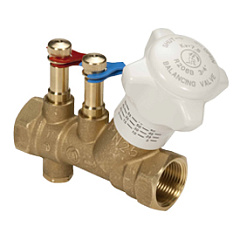 Балансировочный клапан Giacomini R206B статический 3/4 дюйма (со штуцерами)