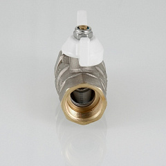 Кран шаровой VALTEC Base с полусгоном 1/2 ВН, белый, прямой