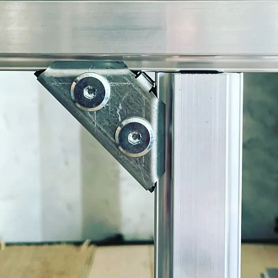 Соединение WALLBOX угловое