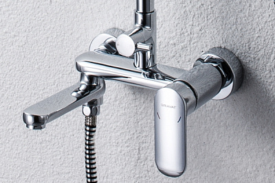 Душевая колонна Bravat Opal F6125183CP-A-RUS