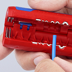 Труборез-стриппер KNIPEX для гофротрубы, 13-32 мм, зачистка: 0.2-4 мм?, длина 100 мм, SB